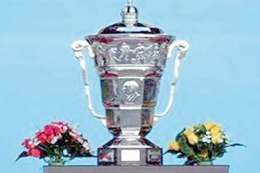 Finale de la Coupe du Trône : De la revanche dans l'air entre le Raja Casablanca et l'AS FAR 1 Finale de la Coupe du Trône : De la revanche dans l'air entre le Raja Casablanca et l'AS FAR
