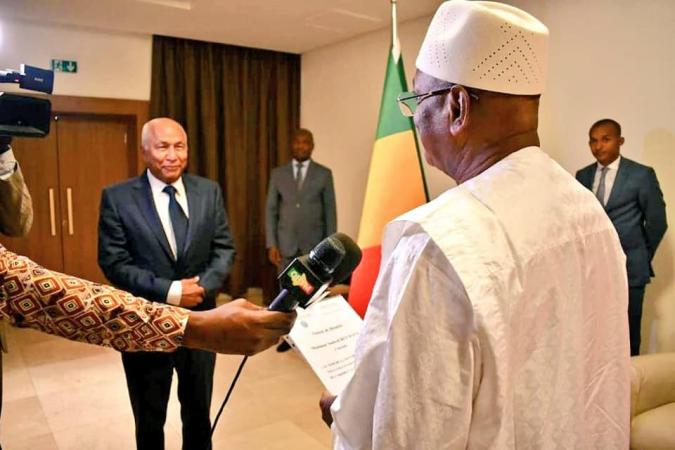 JOURNÉES CINÉMATOGRAPHIQUES MAROCAINES AU MALI: LE PRÉSIDENT MALIEN IBK DÉCORE LE MAROCO-MALIEN SOUHEIL BEN BARKA ET DAOUD OULAD SAYED 1 JOURNÉES CINÉMATOGRAPHIQUES MAROCAINES AU MALI: LE PRÉSIDENT MALIEN IBK DÉCORE LE MAROCO-MALIEN SOUHEIL BEN BARKA ET DAOUD OULAD SAYED