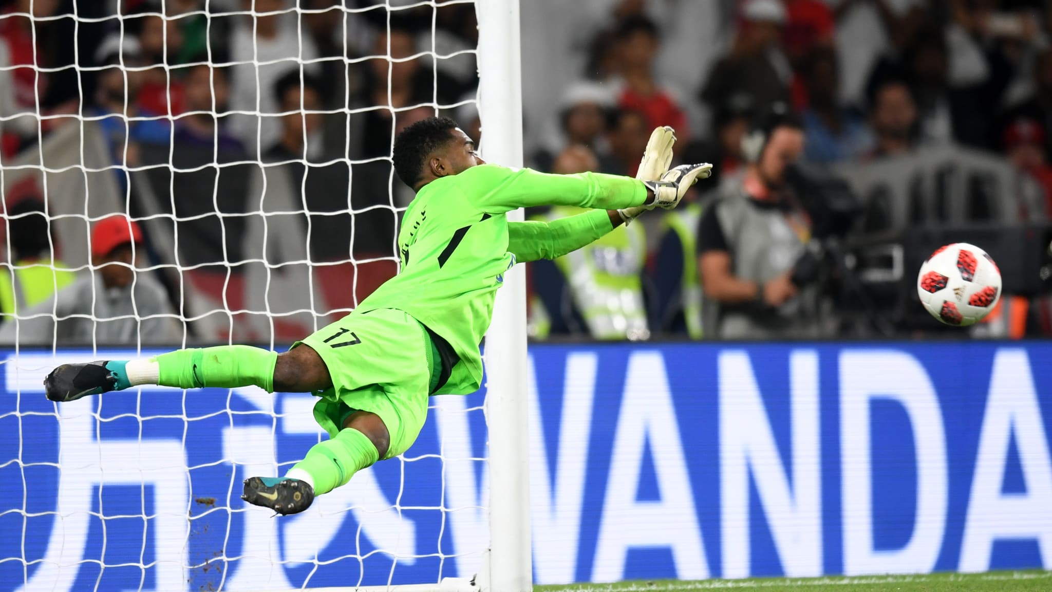 COUPE DU MONDE DES CLUBS: AL AIN RÉALISE L'EXPLOIT D’ÊTRE EN FINALE. FERA-T-IL MIEUX QUE LE RAJA? 1 COUPE DU MONDE DES CLUBS: AL AIN RÉALISE L'EXPLOIT D’ÊTRE EN FINALE. FERA-T-IL MIEUX QUE LE RAJA?