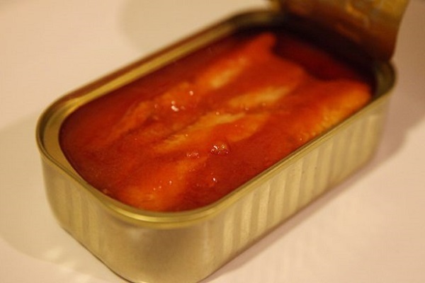 Alerte sur des sardines toxiques en boîte de conserve
