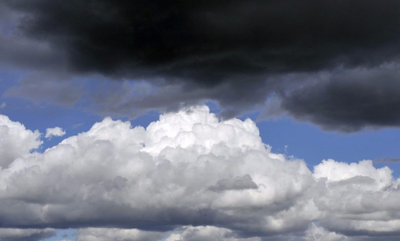 MÉTÉO: DÉVELOPPEMENTS DE NUAGES INSTABLES 1 MÉTÉO: DÉVELOPPEMENTS DE NUAGES INSTABLES