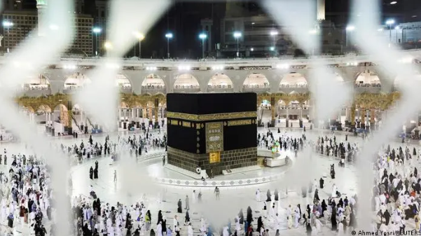 BONNE NOUVELLE POUR NOS PÉLERINS : LE MAROC ET L’ARABIE SAOUDITE SIGNENT UN NOUVEL ACCORD POUR LE HAJ DE CETTE ANNÉE 1 BONNE NOUVELLE POUR NOS PÉLERINS : LE MAROC ET L’ARABIE SAOUDITE SIGNENT UN NOUVEL ACCORD POUR LE HAJ DE CETTE ANNÉE