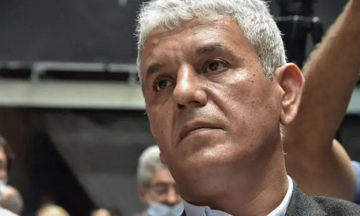 L'emprisonnement effectif de l'opposant algérien Mohsen Belabbes en lien avec la mort d'un travailleur marocain