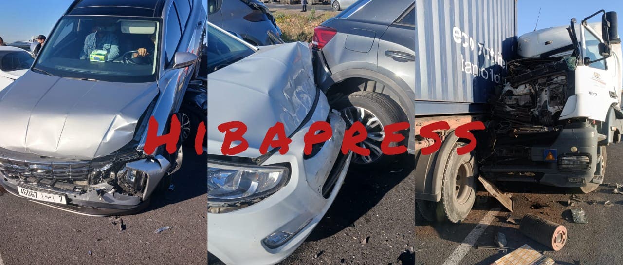 Settat : Blessé suite à une collision entre des voitures et deux camions sur l'autoroute