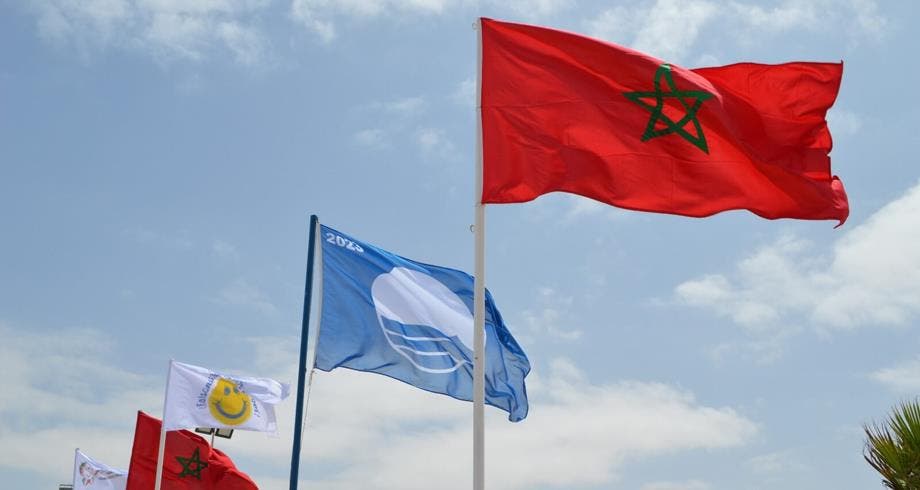 Laâyoune: La campagne “Mer sans plastique” fait escale à la plage Foum El Oued