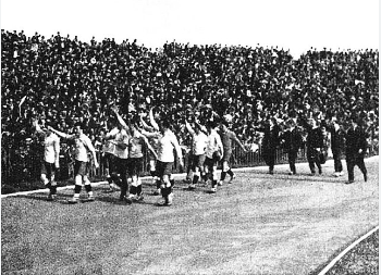 L’Uruguay allume la flamme olympique et célèbre ses 100 ans de champion du monde