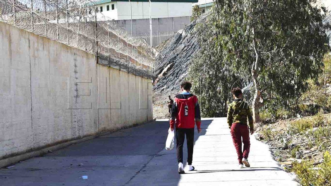 La « Huelva » espagnole accueille le premier lot de mineurs expulsés de Ceuta occupée