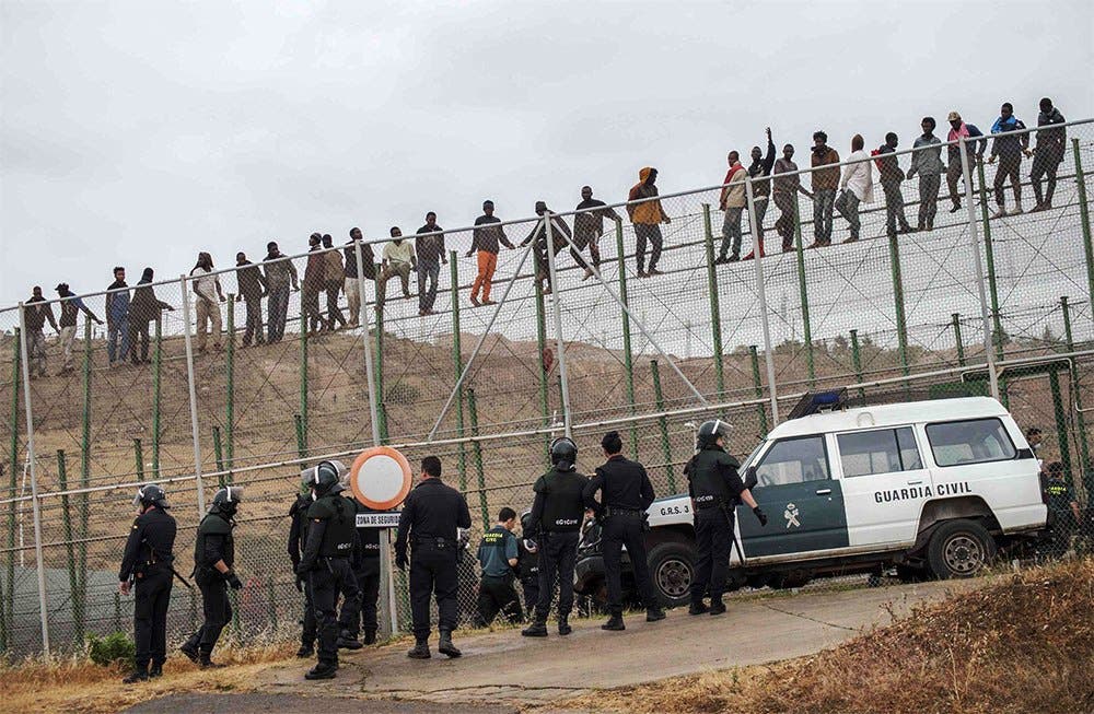 Malgré la fermeture des frontières, l’immigration vers Ceuta occupée attire des dizaines d’Algériens