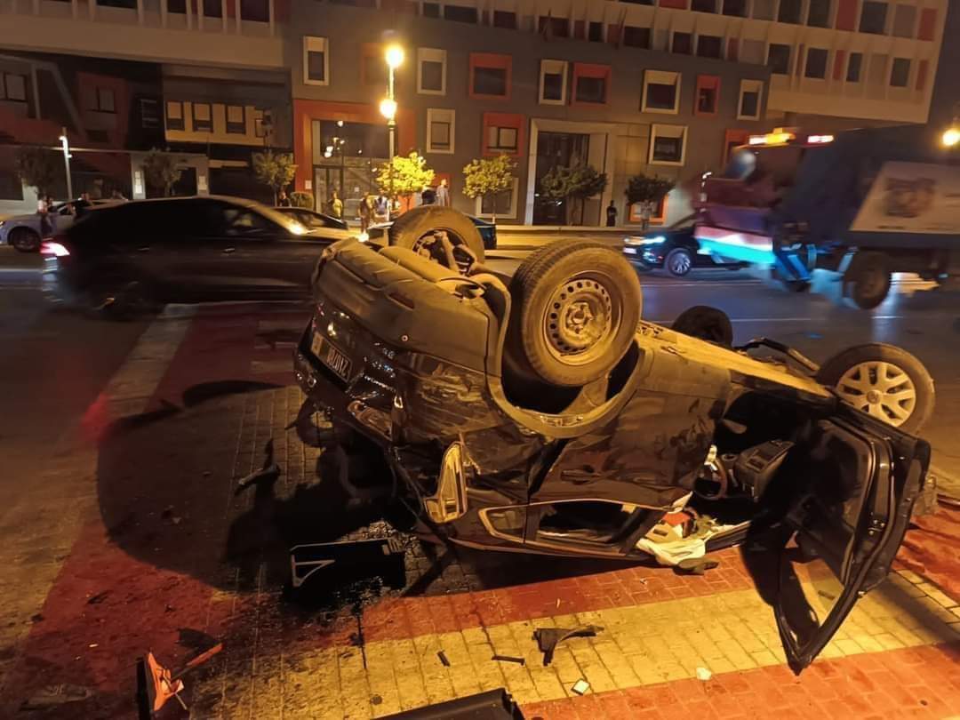 Tanger…une personne a été tuée dans une voiture appartenant à une collectivité territoriale renversée