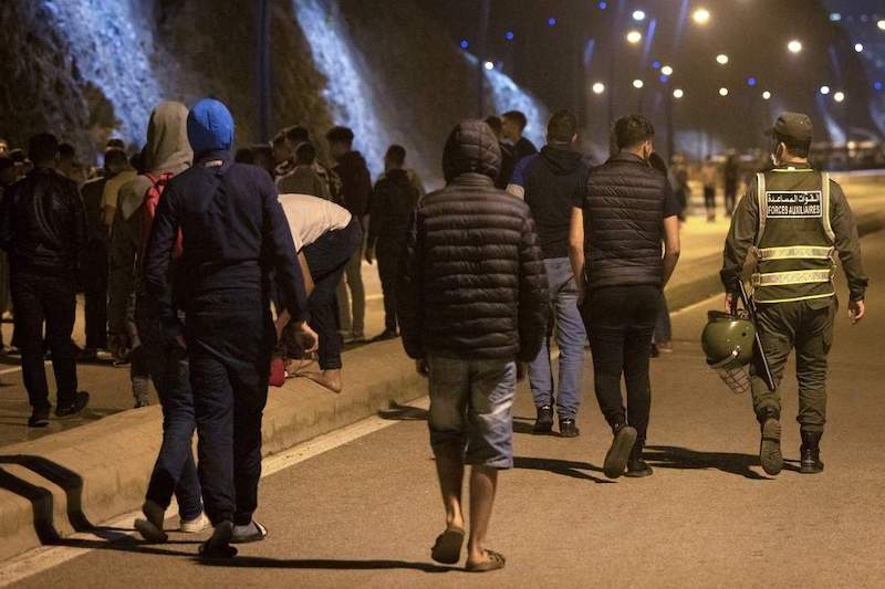 Tétouan…des accusations poursuivent des dizaines d’immigrés qui ont tenté de prendre d’assaut Ceuta occupée