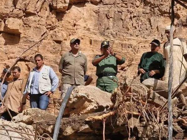 Le gouverneur du Souss inspecte les villages d’Okrda et Ikmir dans la province de Tata après les inondations (photos)