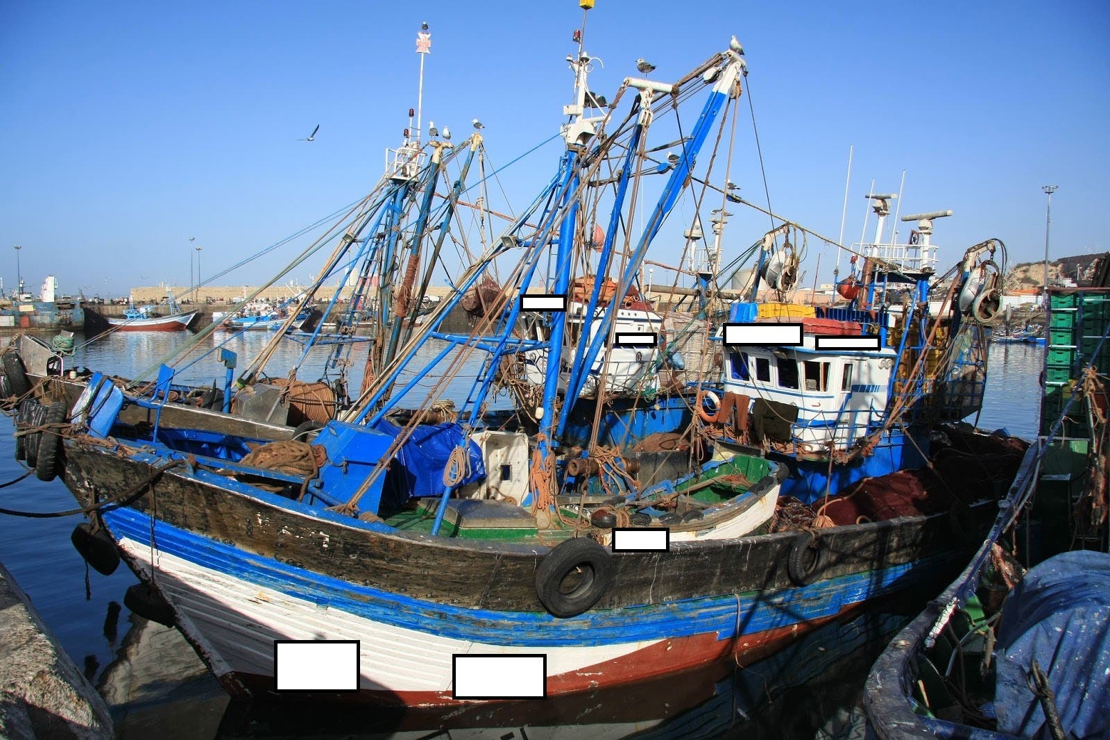 Agadir : Des « bateaux » arrêtés après avoir enfreint la réglementation de la pêche maritime