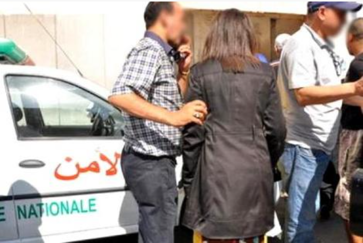 Inezgane : L’arrestation d’une femme « frauduleuse » et de son complice Aoun, une « salade » qui trompe les jeunes pour qu’ils émigrent