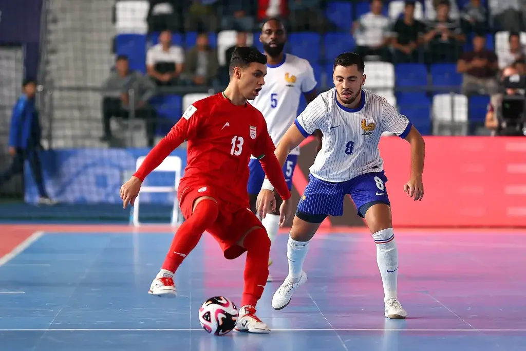 La Coupe du monde de futsal.. La France a-t-elle délibérément perdu face à l’Iran pour éviter d’affronter le Maroc ? (vidéo)