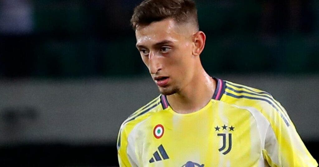 Le joueur d’origine marocaine, Jonas Rouhi, brille avec la Juventus contre le Genoa au « Calcio »