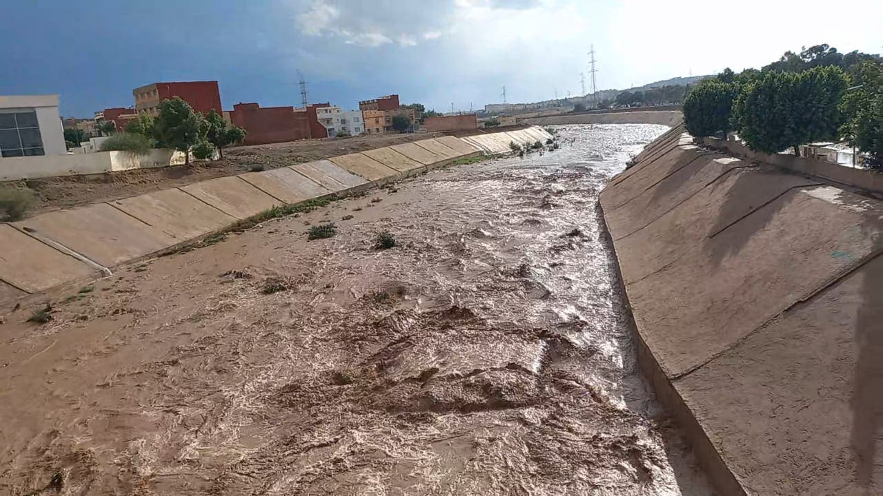 Oujda.. De forts orages noient certains quartiers