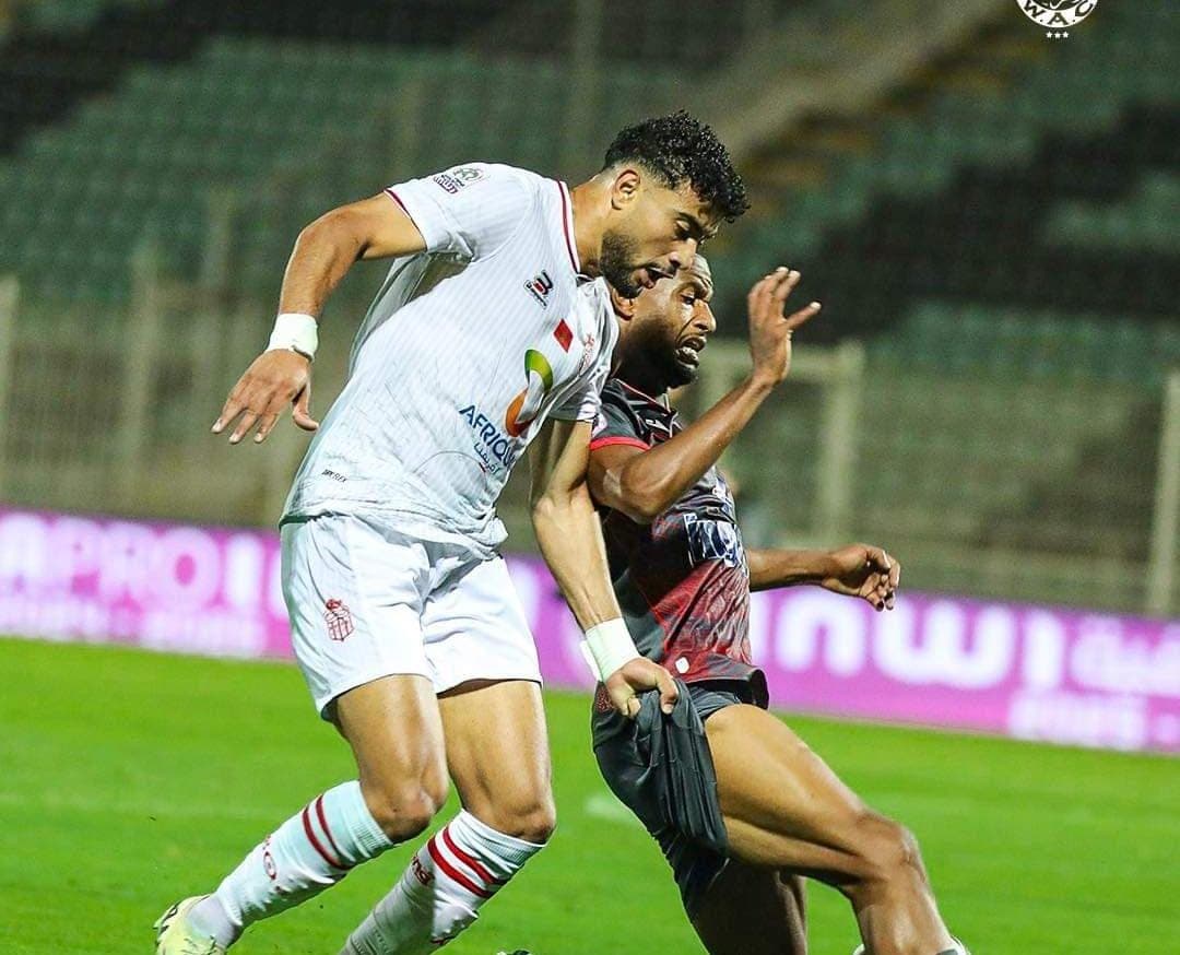 L’arbitrage prive le Wydad d’un penalty net contre Al-Hassania. Belqshour veut-il tuer le Wydad ?