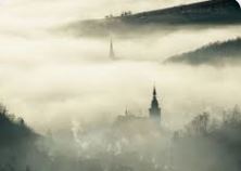 Météo: Nuages bas avec de la brume