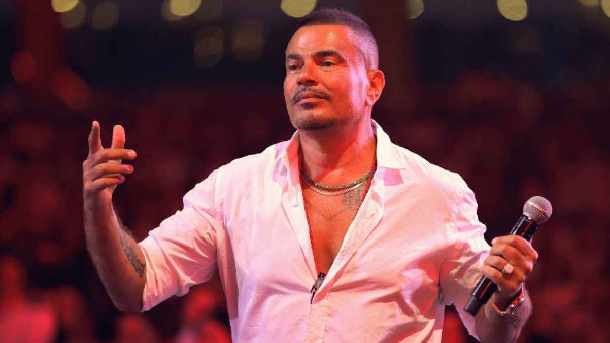 Après la gifle… Amr Diab annonce sa retraite du chant de mariage