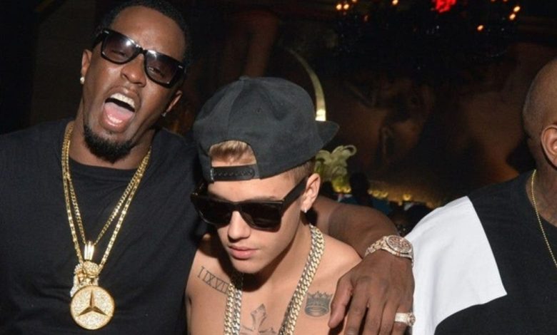 Avec de nouvelles photos.. Justin Bieber brise son silence après l'arrestation de Diddy 1 Avec de nouvelles photos.. Justin Bieber brise son silence après l'arrestation de Diddy