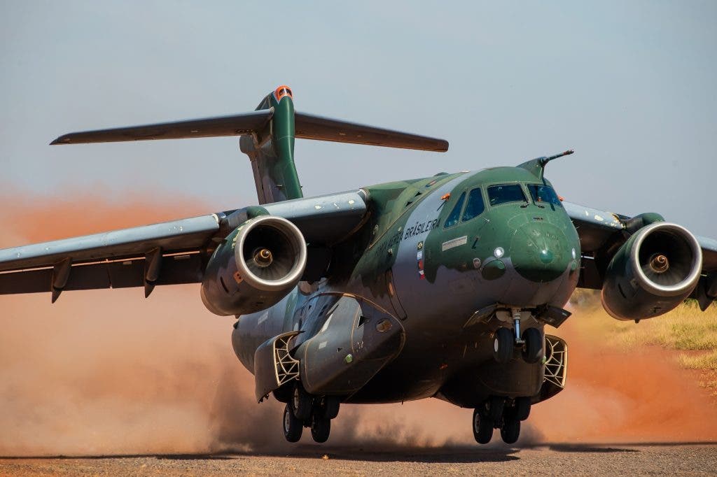 Le brésilien « Embraer » fournit à l’armée marocaine le dernier avion militaire C-390