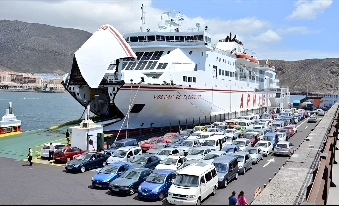 Les patrons des sociétés de transports internationaux réclament une protection sécuritaire au port de Beni Ansar