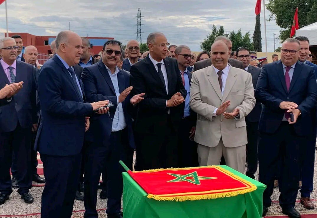 L’ouvrier de la province d’Al-Hajib donne le coup d’envoi des travaux de construction du grand stade de la ville