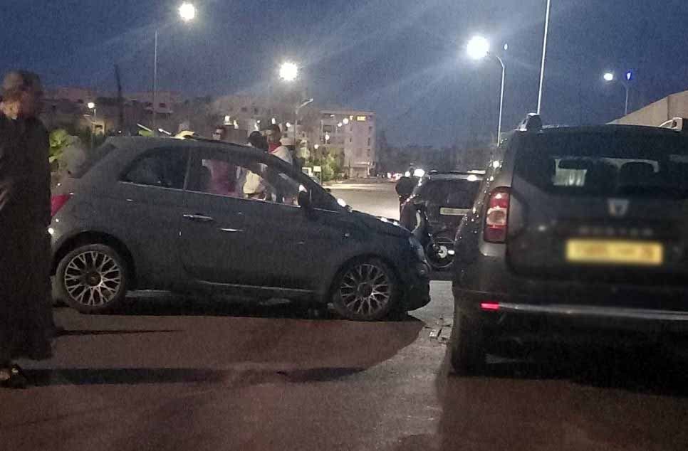 Marrakech : Un conducteur ivre cause des dégâts matériels aux voitures des fidèles