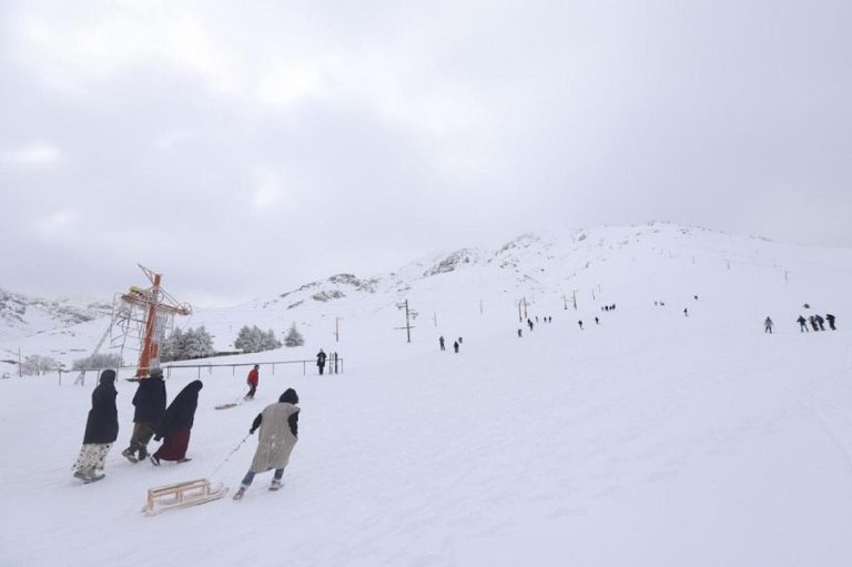 Météo demain lundi : pluie et neige attendues dans certaines régions
