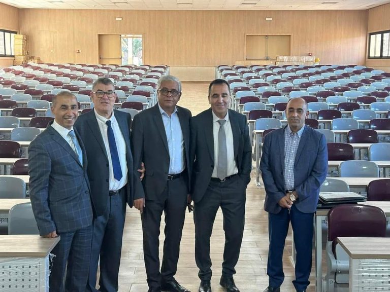 Oujda.. Réfection des terrasses de l'Université Mohammed I pour le confort des étudiants et des professeurs