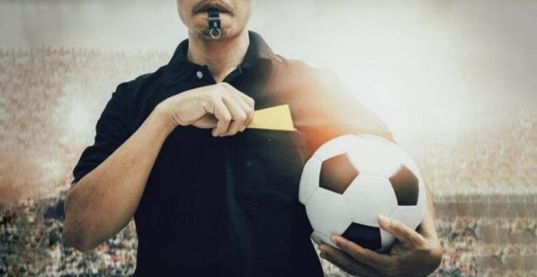 Tunisie.. L'administration d'arbitrage de la Ligue de football démissionne en masse