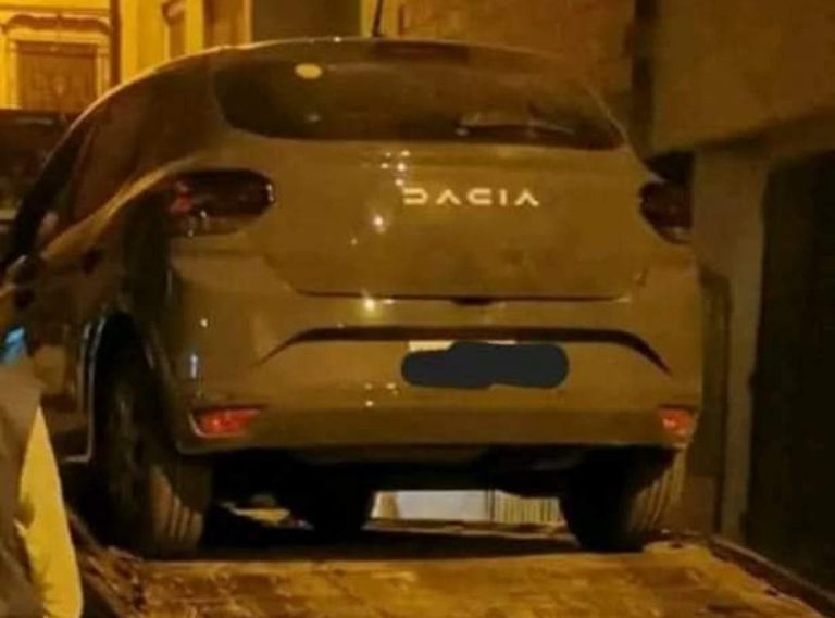 Une personne a été abattue à Al-Fqih Bensalah. La voiture de l'accusé a été retrouvée à Kelaa de Sraghna