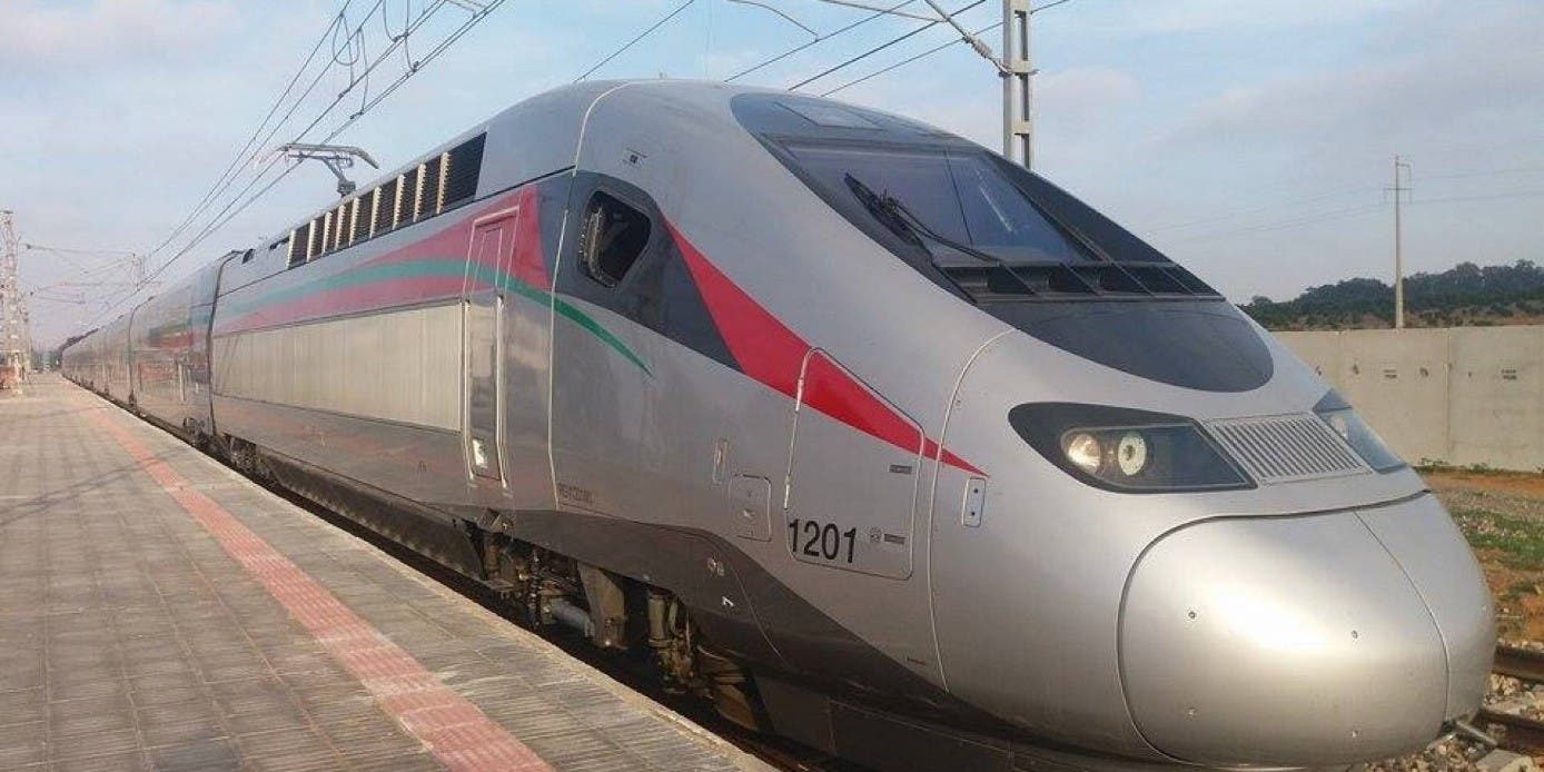 Visite de Macron au Maroc…un accord pour la fourniture de locomotives pour le train à grande vitesse