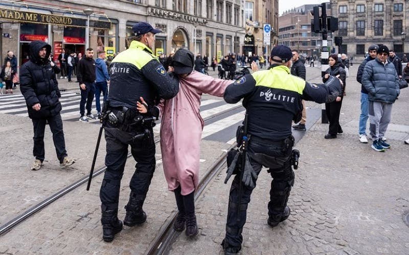 Après les événements d’Amsterdam, un parti extrémiste appelle à l’expulsion des Marocains des Pays-Bas