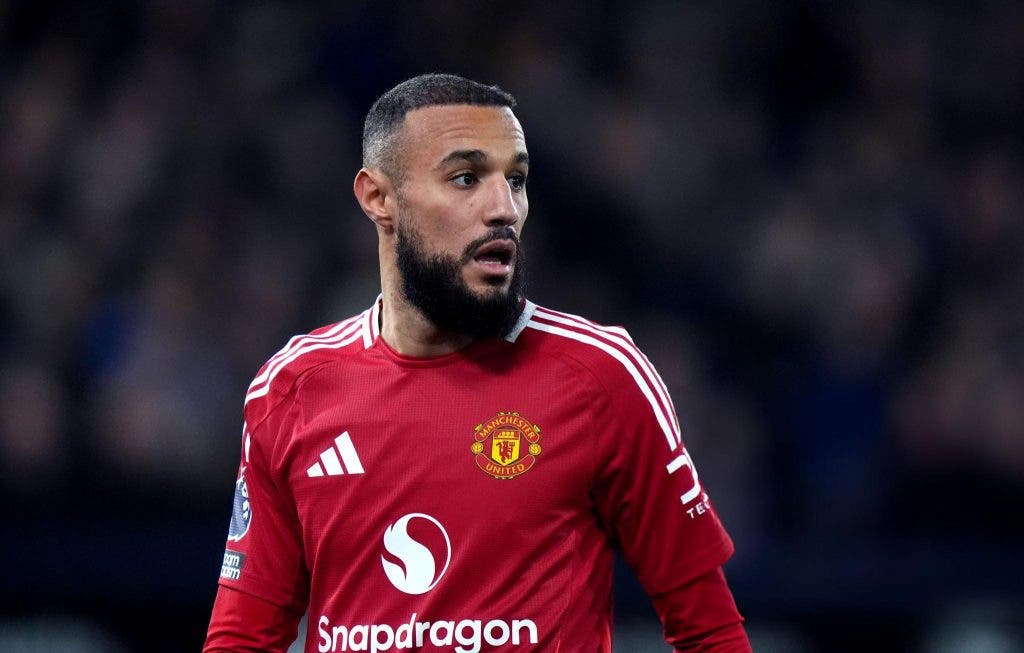 Déclarations passionnantes du nouvel entraîneur de Manchester United à propos de Mazraoui