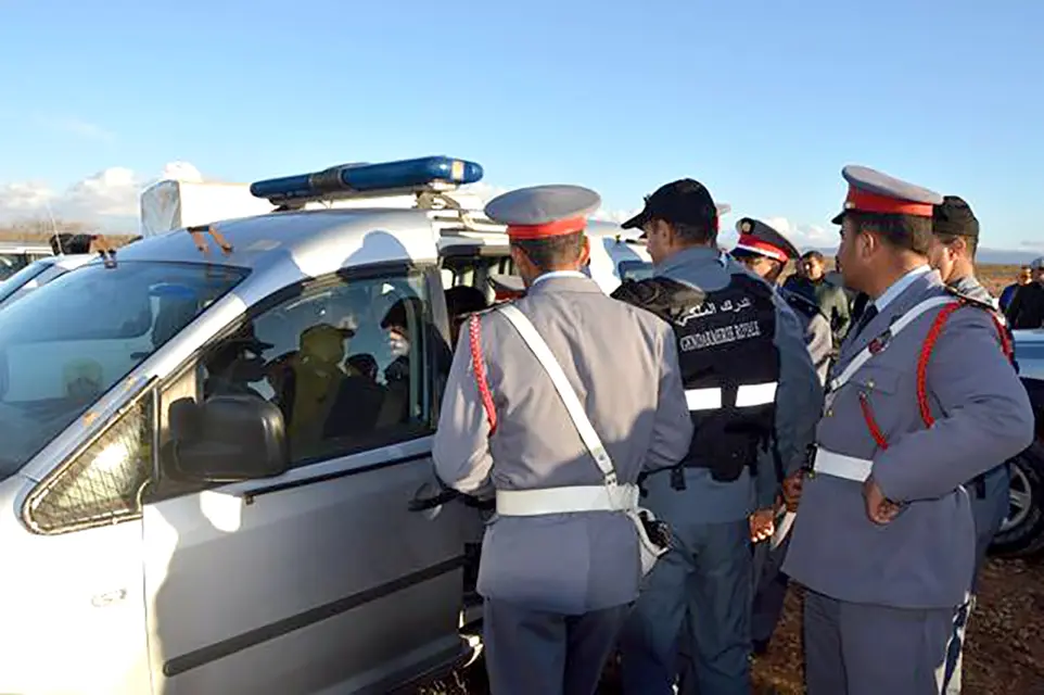 « Gersif : La Gendarmerie Royale arrête deux personnes lors d’une fouille au trésor et poursuit les fugitifs