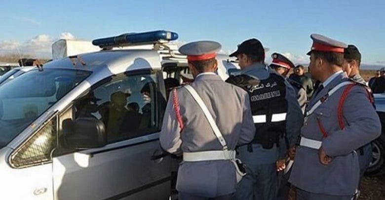 Ifrane.. La Police Gendarmerie d’Azrou mène une campagne contre les trafiquants de drogue et d’eau de vie