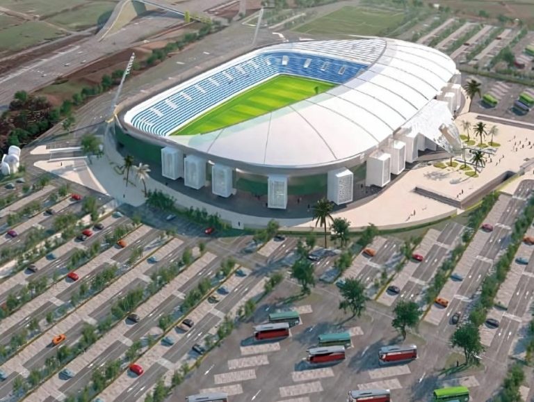Le retard dans l'achèvement du projet du Grand Stade de Tétouan interroge le ministre des Sports