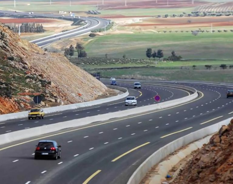 Les revendications pour l'achèvement de l'autoroute entre Al Hoceima et Nador arrivent au Parlement