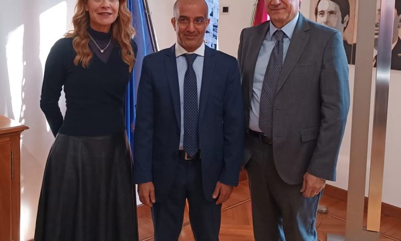 Une réunion maroco-italienne aborde le renforcement de la coopération bilatérale entre les deux pays 1 Une réunion maroco-italienne aborde le renforcement de la coopération bilatérale entre les deux pays