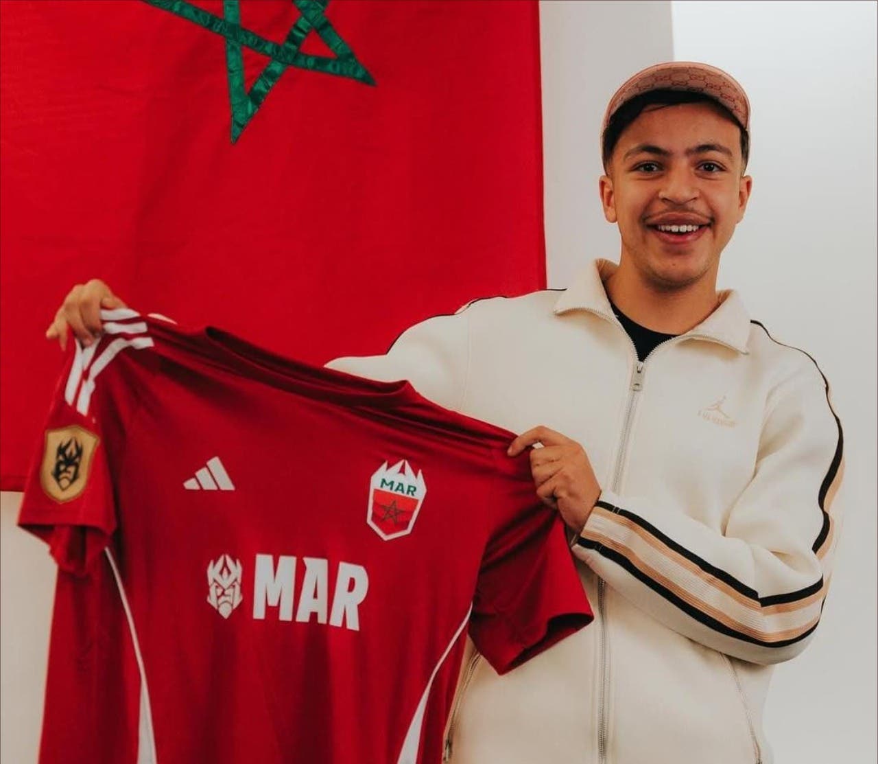 A la manière de Messi.. Le Marocain Mehdi Omri marque un but mondial en Ligue des Rois (vidéo)