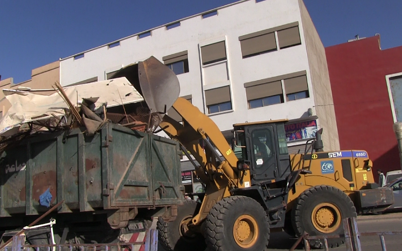 Agadir.. Les autorités libèrent le domaine public et organisent le marché de la joie (vidéo)