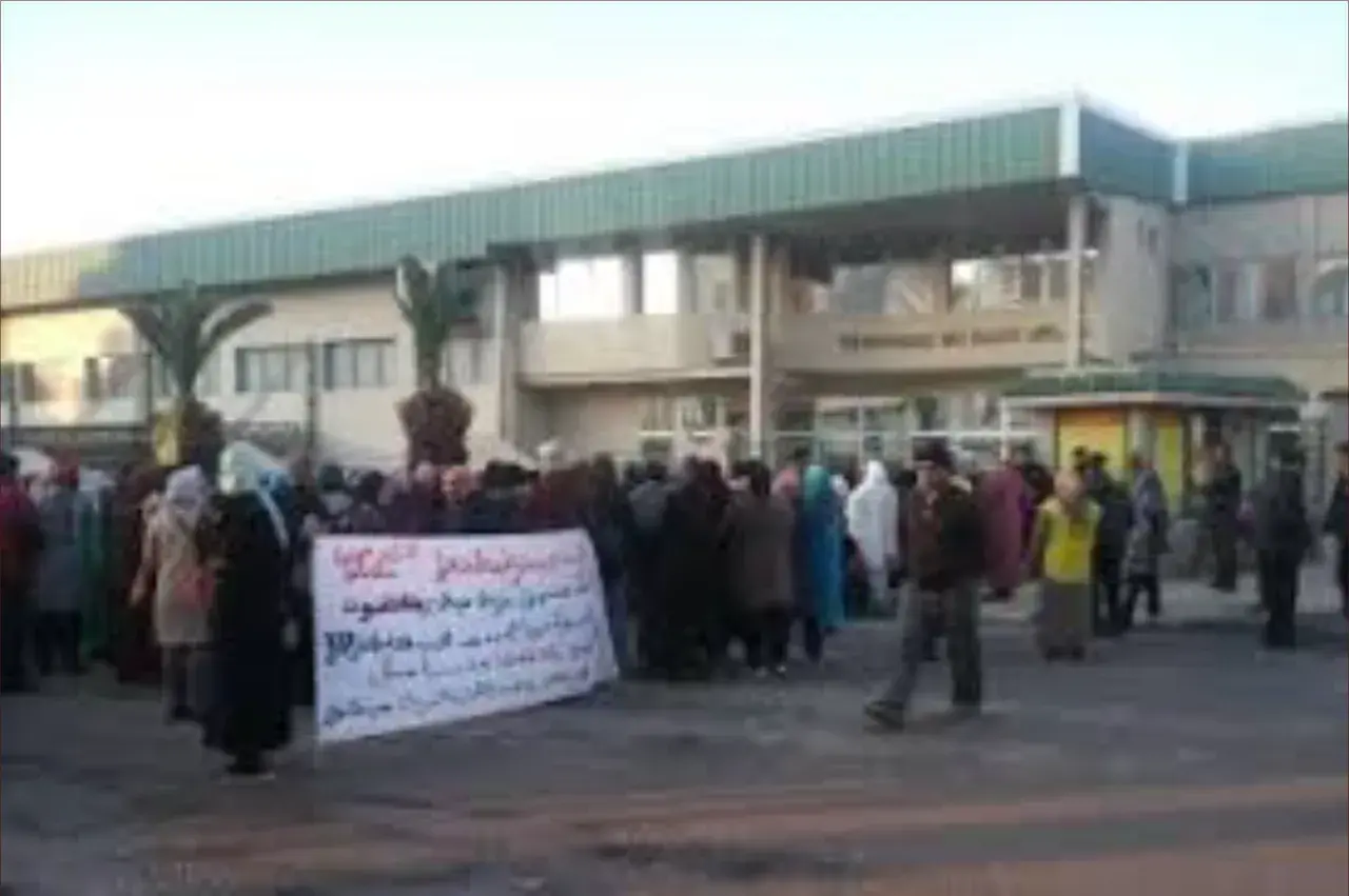 Le parlementaire Pullman évoque la souffrance des familles de l’usine Sicom au nom des représentants de Meknès