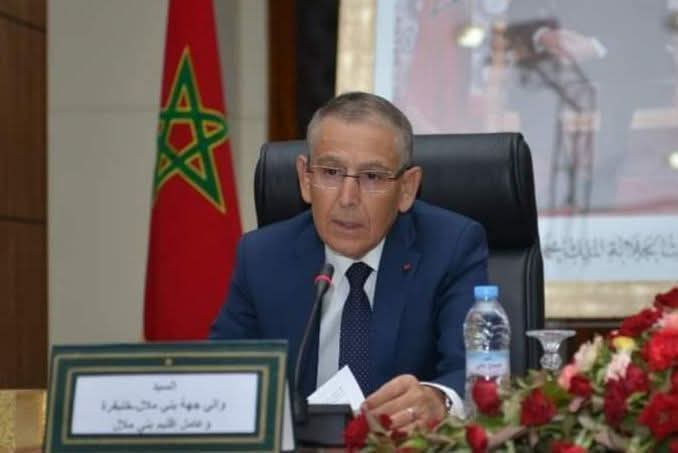 Oujda.. Le gouverneur lance une initiative pour réhabiliter les vendeurs ambulants