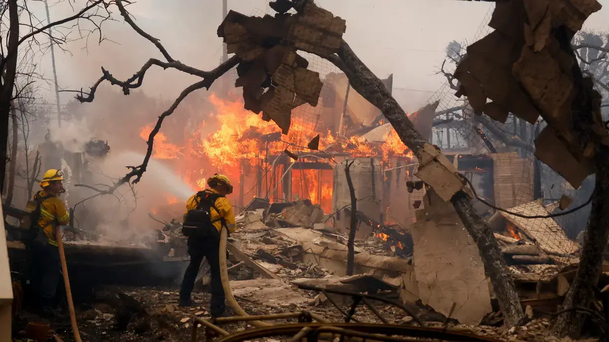 Un célèbre artiste marocain survit aux incendies de Californie et perd ses biens