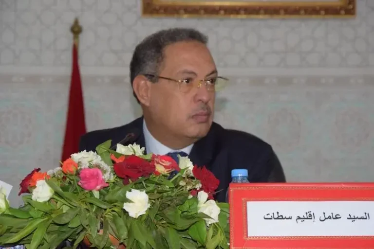 Une organisation dénonce « l’insulte » d’un ouvrier de Settat envers le directeur régional de l’éducation