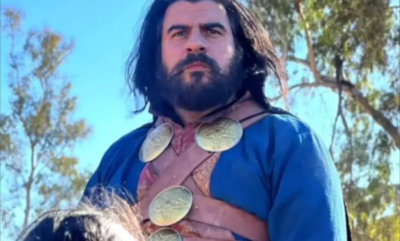 Yassin, les tailles appartenant à l'écran arabe dans un rôle historique dans les "épées arabes" 1 Yassin, les tailles appartenant à l'écran arabe dans un rôle historique dans les "épées arabes"