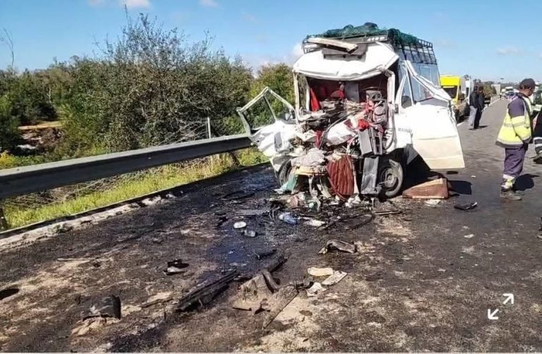 Une personne a été tuée et d'autres ont été blessées à la suite d'un grave accident de la circulation à l'entrée de Larache