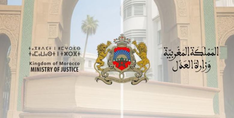 Le ministère de la Justice conclut sa participation à la 30e édition de la Foire internationale du livre: 18 séminaires avec un total de 56 conférenciers, avec une participation totale d'environ 950 participants et plus de 30 000 visiteurs 1 Le ministère de la Justice conclut sa participation à la 30e édition de la Foire internationale du livre: 18 séminaires avec un total de 56 conférenciers, avec une participation totale d'environ 950 participants et plus de 30 000 visiteurs