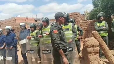 Marrakech .. Un débarquement de sécurité pour mettre en œuvre une décision judiciaire de vider des maisons dans le rond-point